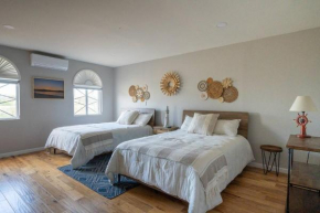 Ocean Home Sweet Home - Suite 4